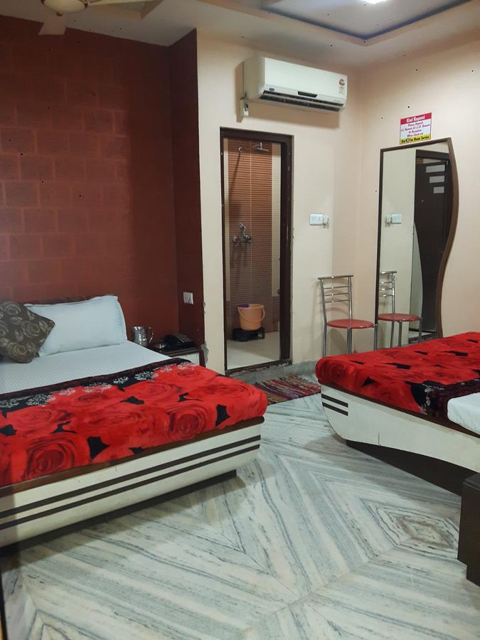 Hotel Lovely Ajmer Bagian luar foto