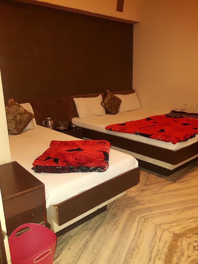 Hotel Lovely Ajmer Bagian luar foto